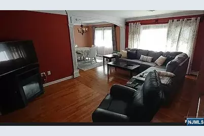 91 Kossuth Street, Wallington, NJ 07057 - Photo 3