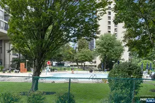 2 Horizon Road 816, Fort Lee, NJ 07024 - Photo 29