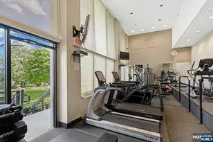 2 Horizon Horizon Road 816, Fort Lee, NJ 07024 - Photo 25