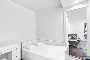 65 Baldwin Ave, Jersey City, NJ 07306 - Photo 31