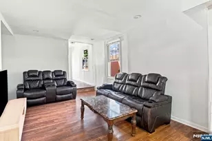 65 Baldwin Ave, Jersey City, NJ 07306 - Photo 15