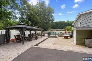 26 Dapp Ct, Elmwood Park, NJ 07407 - Photo 27
