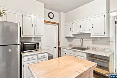 35 Grove Terrace, Irvington, NJ 07111 - Photo 11
