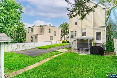 35 Grove Terrace, Irvington, NJ 07111 - Photo 31