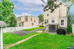 35 Grove Terrace, Irvington, NJ 07111 - Photo 31