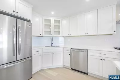 1077 River Road 602 #602, Edgewater, NJ 07020 - Photo 3