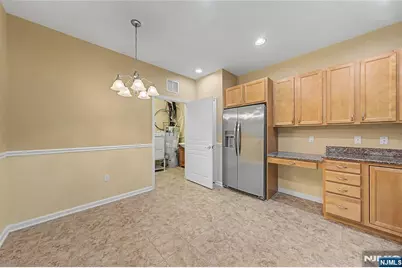 2116 Warrens Way, Wanaque, NJ 07465 - Photo 7