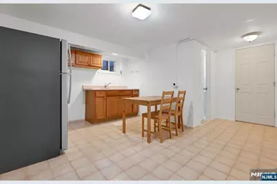 497 Oakdene Avenue, Ridgefield, NJ 07657 - Photo 25