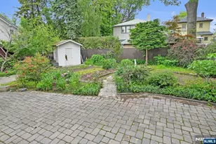 497 Oakdene Ave, Ridgefield, NJ 07657 - Photo 5