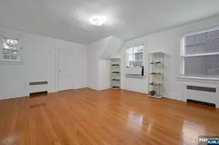 497 Oakdene Ave, Ridgefield, NJ 07657 - Photo 19