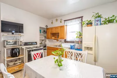 985-987 E 23rd Street, Paterson, NJ 07513 - Photo 13
