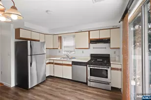 626 Chancellor Ave C0010, Irvington, NJ 07111 - Photo 5