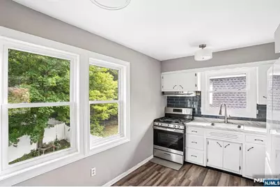 122 Dean Drive 2 #2, Tenafly, NJ 07670 - Photo 5