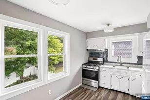 122 Dean Dr 2, Tenafly, NJ 07670 - Photo 5