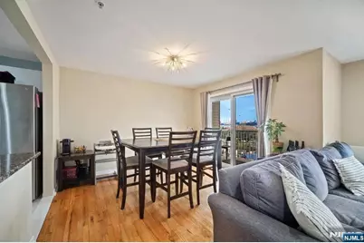 9 Legend Hills Drive, Edgewater, NJ 07020 - Photo 9