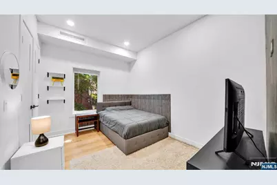 21 Highland Avenue 1 #1, Jersey City, NJ 07306 - Photo 13