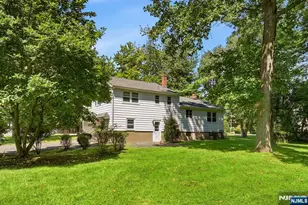 472 Cedar Hill Ave, Wyckoff Township, NJ 07481 - Photo 7