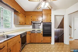 472 Cedar Hill Ave, Wyckoff Township, NJ 07481 - Photo 21