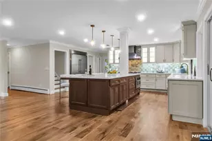 17 Deerhill Dr, Ho Ho Kus, NJ 07423 - Photo 9