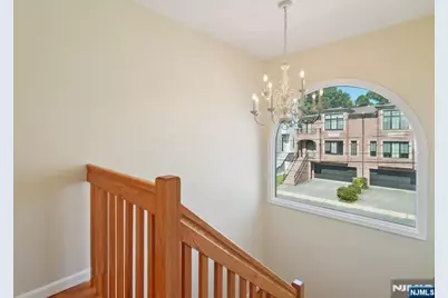 2452 Camner Street A #A, Fort Lee, NJ 07024 - Photo 3