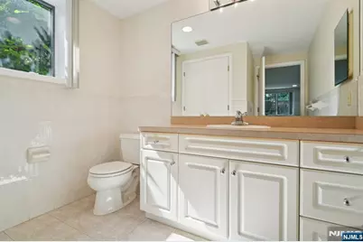 2452 Camner Street A #A, Fort Lee, NJ 07024 - Photo 21