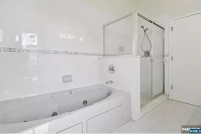 2452 Camner Street A #A, Fort Lee, NJ 07024 - Photo 17