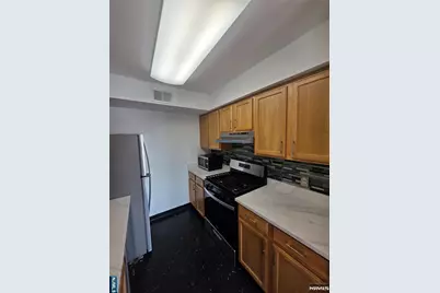 7430 Jfk Blvd E 4A #4A, North Bergen, NJ 07047 - Photo 5