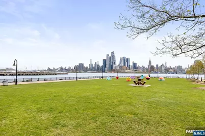 1125 Maxwell Lane 540 #540, Hoboken, NJ 07030 - Photo 33