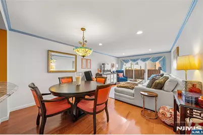 303 Ellery Court 303 #303, Edgewater, NJ 07020 - Photo 7
