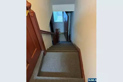 150 Lakeview Avenue 2 #2, Clifton, NJ 07011 - Photo 17