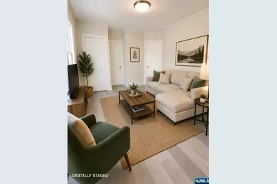 150 Lakeview Avenue 2 #2, Clifton, NJ 07011 - Photo 9