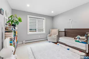 227 12th 227, Palisades Park, NJ 07650 - Photo 15