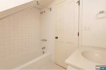 94 Park Street 2R #2R, Montclair, NJ 07042 - Photo 21