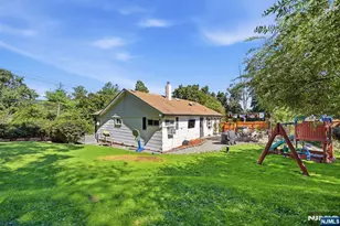 590 Ridge Rd, West Milford, NJ 07480 - Photo 25