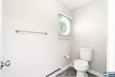 215 Oak Avenue, Wyckoff Township, NJ 07481 - Photo 37