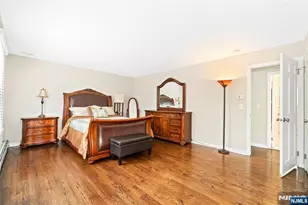 215 Oak Ave, Wyckoff Township, NJ 07481 - Photo 33