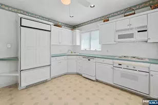 235 Kinderkamack Rd, Emerson, NJ 07630 - Photo 39