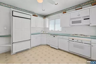 235 Kinderkamack Road, Emerson, NJ 07630 - Photo 19