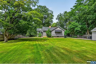 42 Debaun Avenue, Ramsey, NJ 07446 - Photo 9