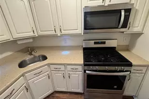 831 Juniper Way 831, Mahwah, NJ 07430 - Photo 17