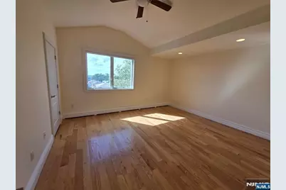 527 Roff Avenue B #B, Palisades Park, NJ 07650 - Photo 17