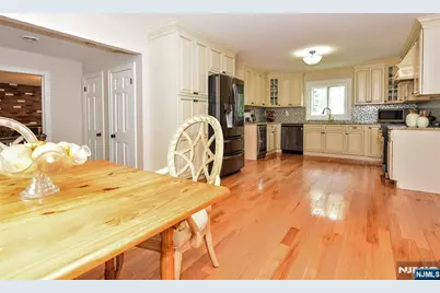 520 W Saddle River Road, Upper Saddle River, NJ 07458 - Photo 15