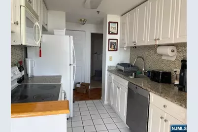 100 Old Palisade 2710 #2710, Fort Lee, NJ 07024 - Photo 7