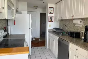 100 Old Palisade 2710, Fort Lee, NJ 07024 - Photo 7