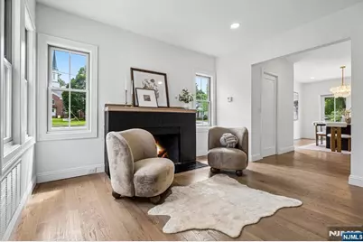 332 Meadowbrook Avenue, Ridgewood, NJ 07450 - Photo 5