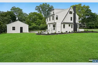 332 Meadowbrook Avenue, Ridgewood, NJ 07450 - Photo 49