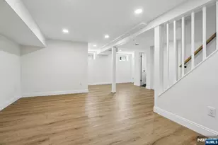 332 Meadowbrook Ave, Ridgewood, NJ 07450 - Photo 47