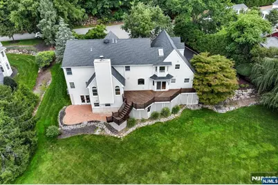 416 Hidden Valley Court, Wyckoff Township, NJ 07481 - Photo 47