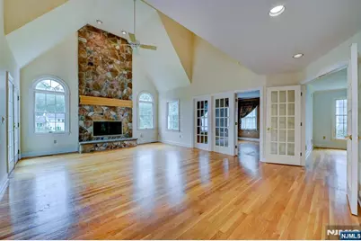 416 Hidden Valley Court, Wyckoff Township, NJ 07481 - Photo 11