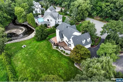 416 Hidden Valley Court, Wyckoff Township, NJ 07481 - Photo 49